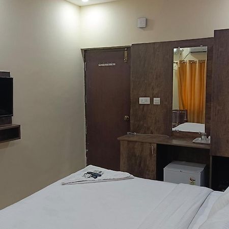 Pph Royal Gs Comforts Opp Mall Of Asia بنغالور المظهر الخارجي الصورة